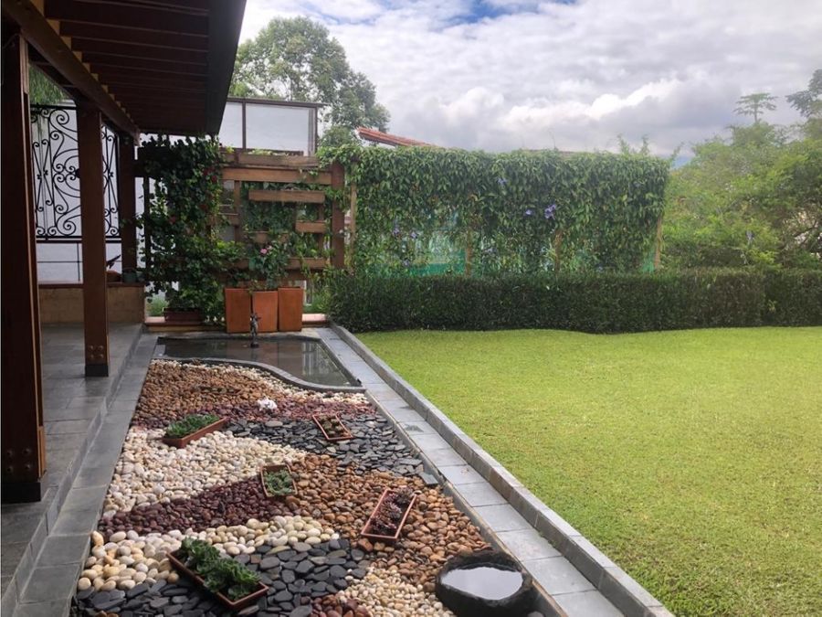 Stunning House - Casa en La Estrella